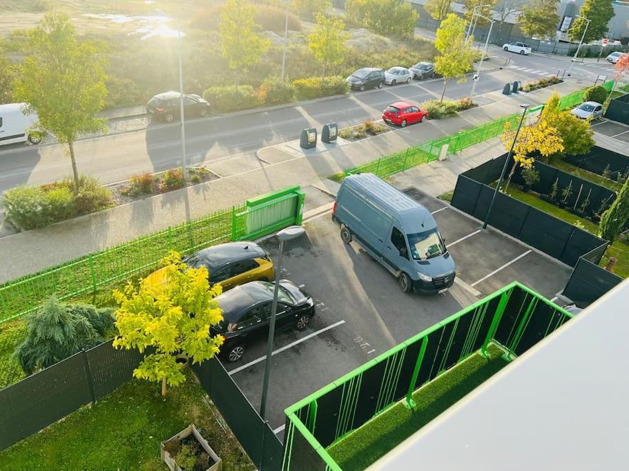 Harmonieux/Bezannes/Pkg Prive Apartman Kültér fotó